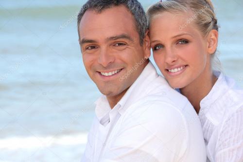 Психология отношений с мужчиной старше на 10-20 лет: как построить здоровые взаимоотношения 05