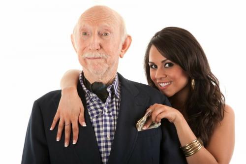 Какие могут быть причины, почему мужчины часто выбирают молодых женщин. Кризис среднего возраста