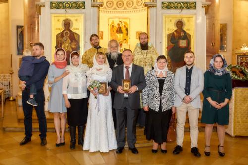 Как изменились взгляды на брак и отношения после 50 лет. «Нас благословили подождать год»