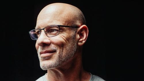 Как успешно управлять отношениями с мужчиной старше: психологические аспекты 04